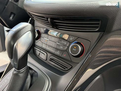 Ford Kuga 2019 - фото 16