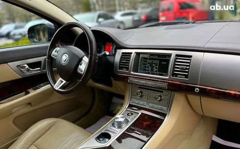 Jaguar XF 2010 - фото 10