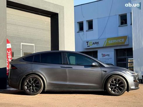 Tesla Model X 2022 - фото 11