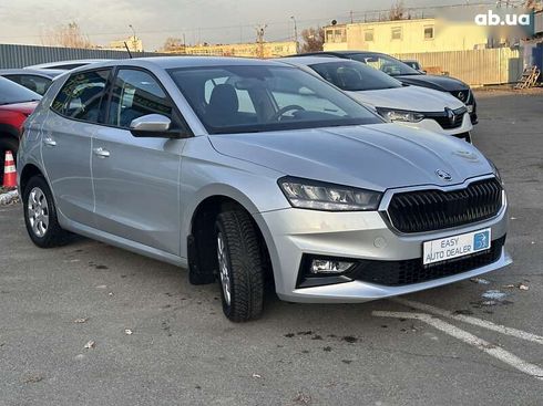 Skoda Fabia 2024 - фото 4