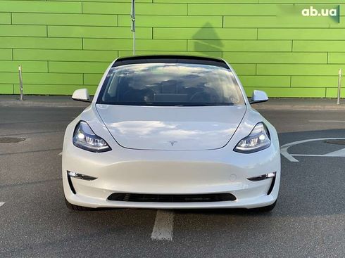 Tesla Model 3 2023 - фото 9