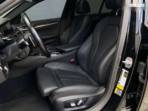 BMW 5 серия 2018 - фото 24