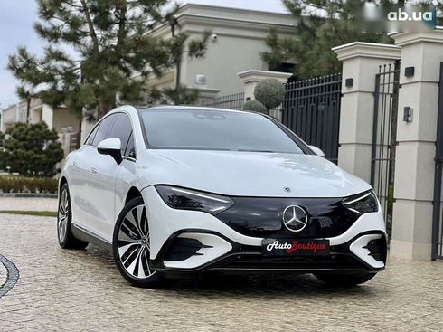 Mercedes-Benz EQE-Класс 2022 - фото 22