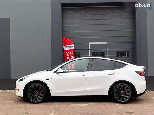 Tesla Model Y 2024 - фото 6