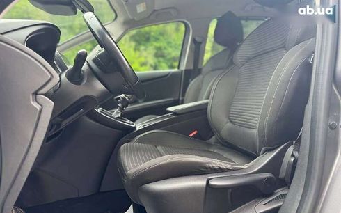 Renault Scenic 2017 - фото 8