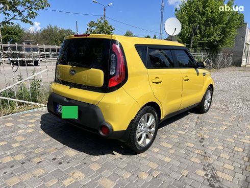 Kia Soul 2015 желтый - фото 20