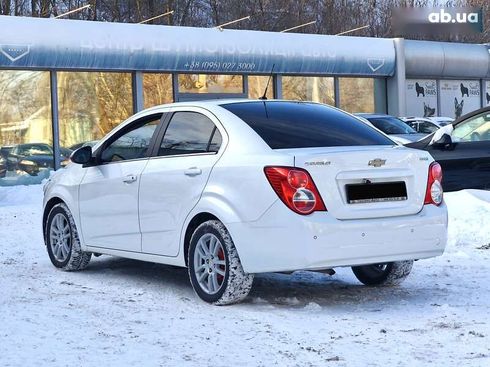 Chevrolet Aveo 2014 - фото 8