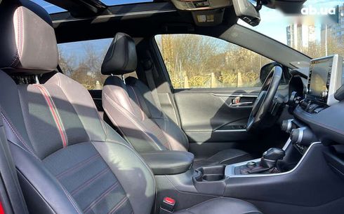 Toyota RAV4 2021 - фото 23