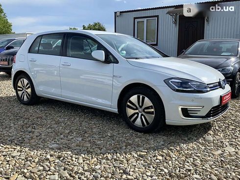 Volkswagen e-Golf 2019 - фото 13