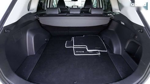 Toyota RAV4 2019 - фото 10