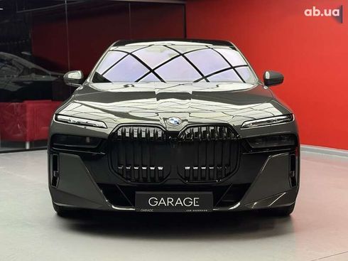 BMW 7 серия 2023 - фото 2