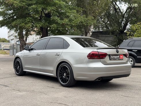 Volkswagen passat b7 2012 серый - фото 6