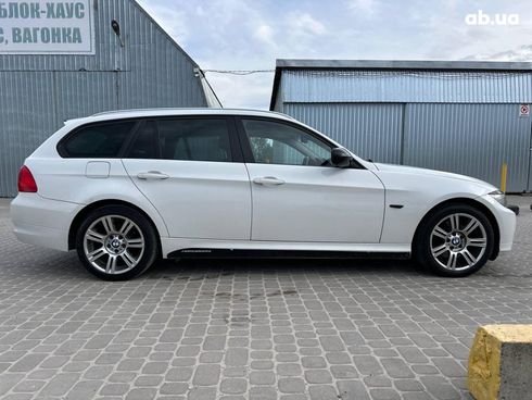 BMW 3 серия 2010 белый - фото 11