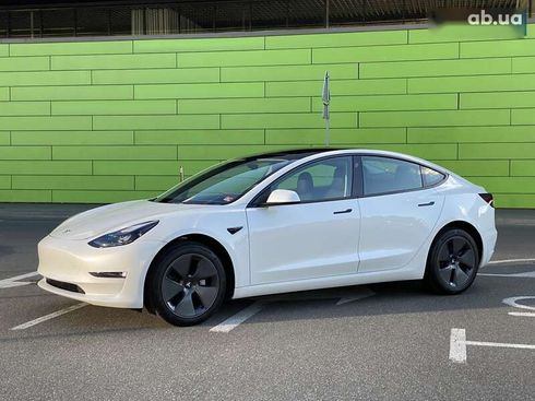 Tesla Model 3 2023 - фото 4