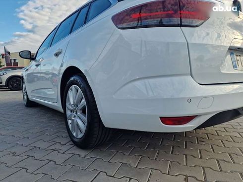 Renault Megane 2020 - фото 15