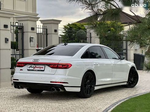 Audi S8 2020 - фото 21