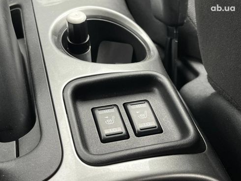 Nissan Juke 2012 белый - фото 16