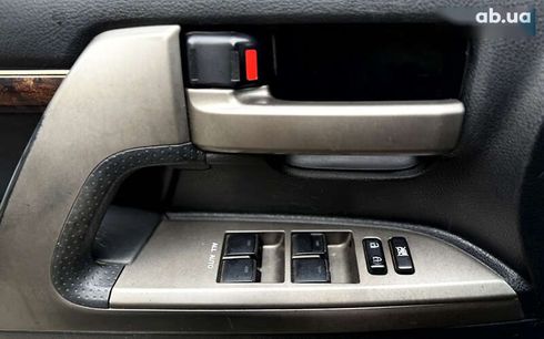 Toyota Land Cruiser 2011 - фото 10