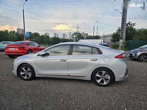 Hyundai Ioniq 2019 - фото 10