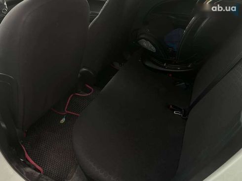 Mitsubishi Mirage 2014 - фото 20