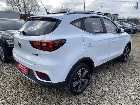 MG ZS EV 2021 - фото 12