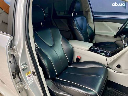 Toyota Venza 2010 - фото 24