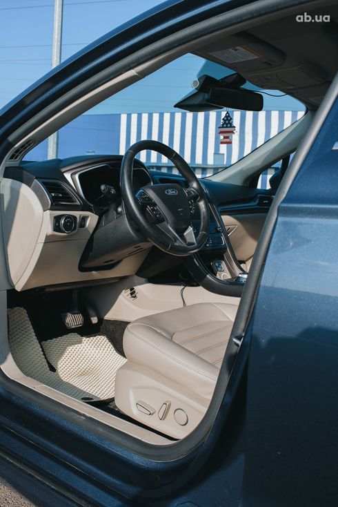 Ford Fusion 2019 синий - фото 11