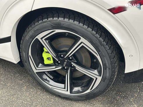 Kia EV6 2023 - фото 16