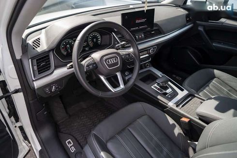 Audi Q5 2021 - фото 17