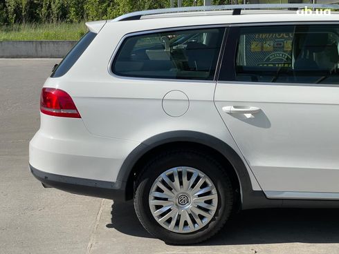 Volkswagen passat alltrack 2013 белый - фото 8