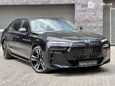 BMW 7 серия 2023 - фото 3