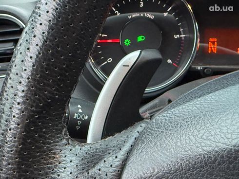 Peugeot 5008 2011 серый - фото 22