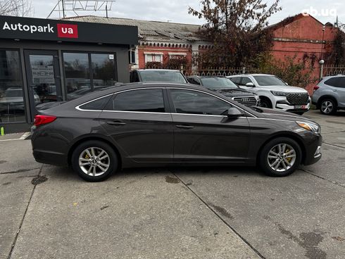 Hyundai Sonata 2017 коричневый - фото 6