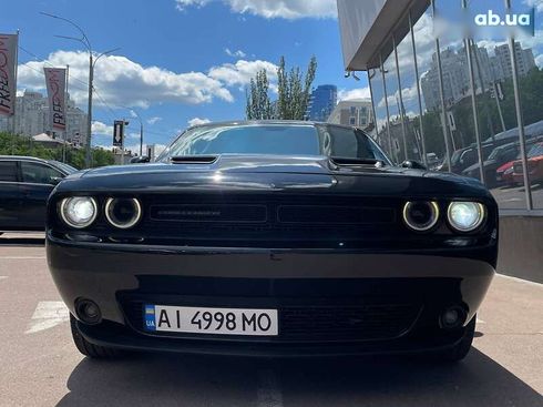 Dodge Challenger 2017 - фото 2