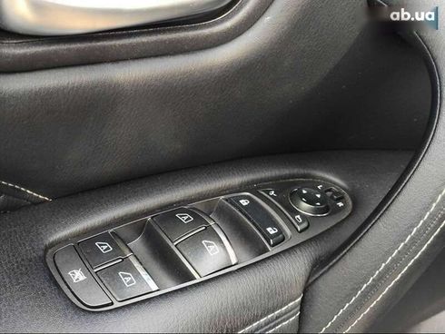 Infiniti QX80 2018 - фото 18