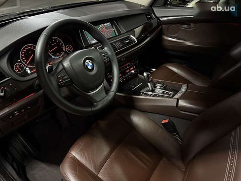 BMW 5 серия 2015 - фото 25