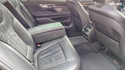 BMW 7 серия 2016 - фото 11