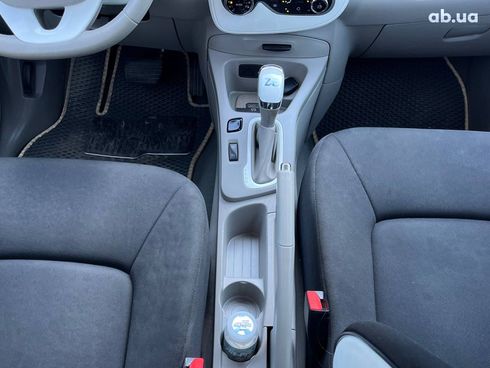 Renault Zoe 2014 белый - фото 28