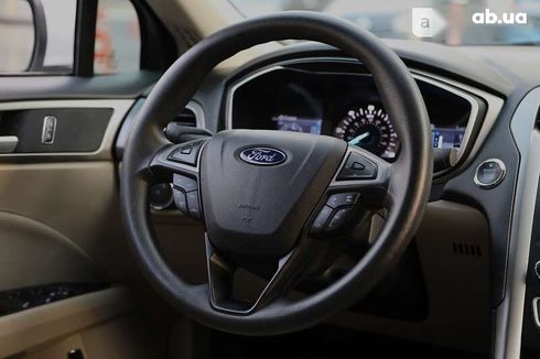 Ford Fusion 2016 - фото 12