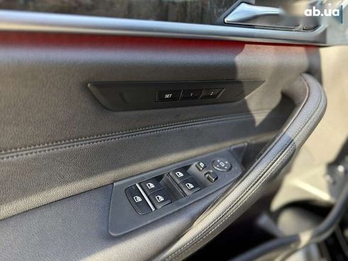 BMW 5 серия 2017 - фото 8