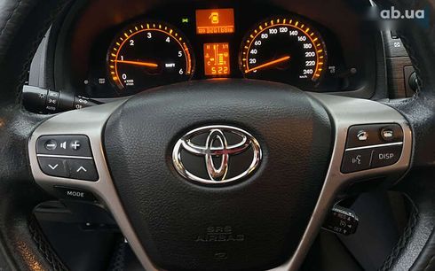 Toyota Avensis 2009 - фото 12