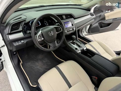 Honda Civic 2017 - фото 19