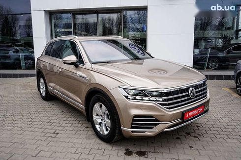 Volkswagen Touareg 2019 - фото 2