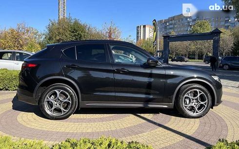 Alfa Romeo Stelvio 2022 - фото 8