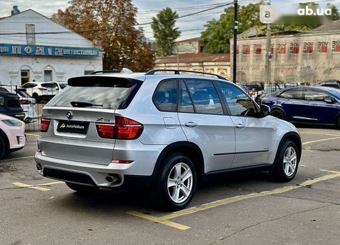 BMW X5 2011 - фото 8