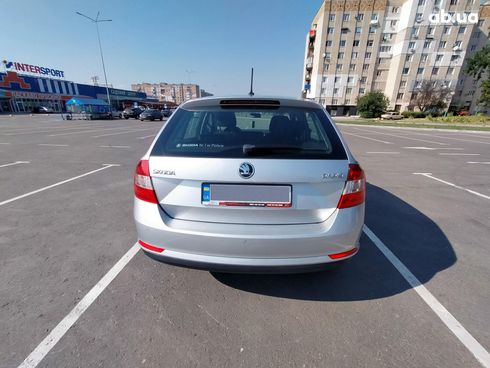 Skoda Rapid 2016 серый - фото 3