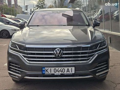 Volkswagen Touareg 2022 - фото 3