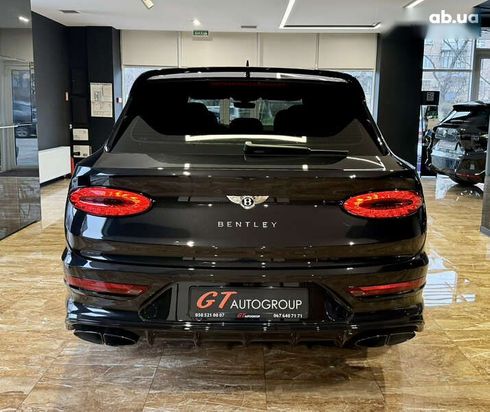 Bentley Bentayga 2021 - фото 17