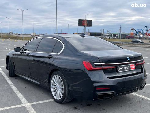 BMW 7 серия 2018 черный - фото 6