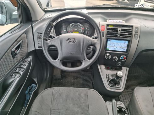 Hyundai Tucson 2012 серый - фото 32